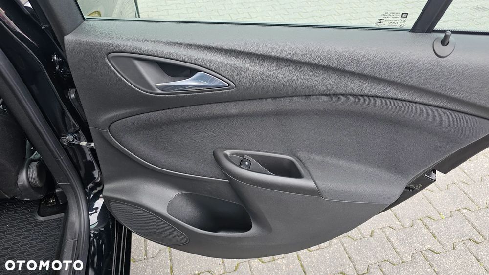 Opel Astra IV 1.6 CDTI Sport - 11