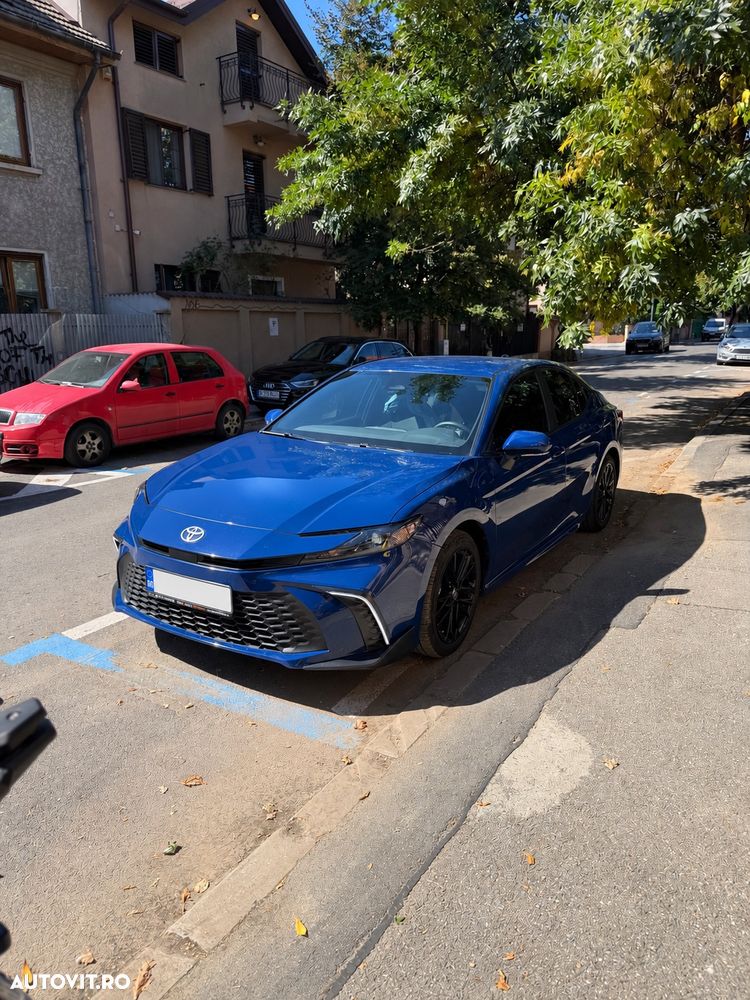 TOYOTA Camry 2025 — imagine 10