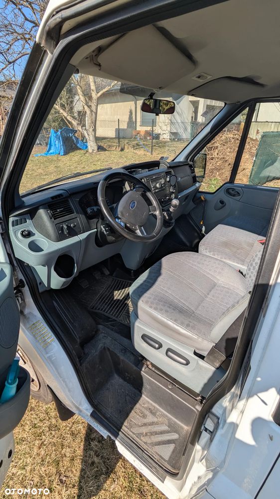 Ford TRANSIT - 2
