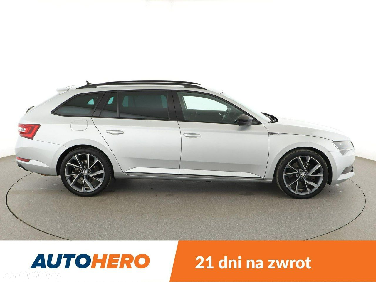 Skoda Superb 2.0 TSI 4x4 DSG Sportline - 9