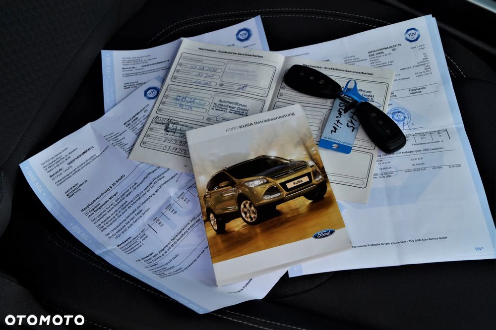 Ford Kuga - 40
