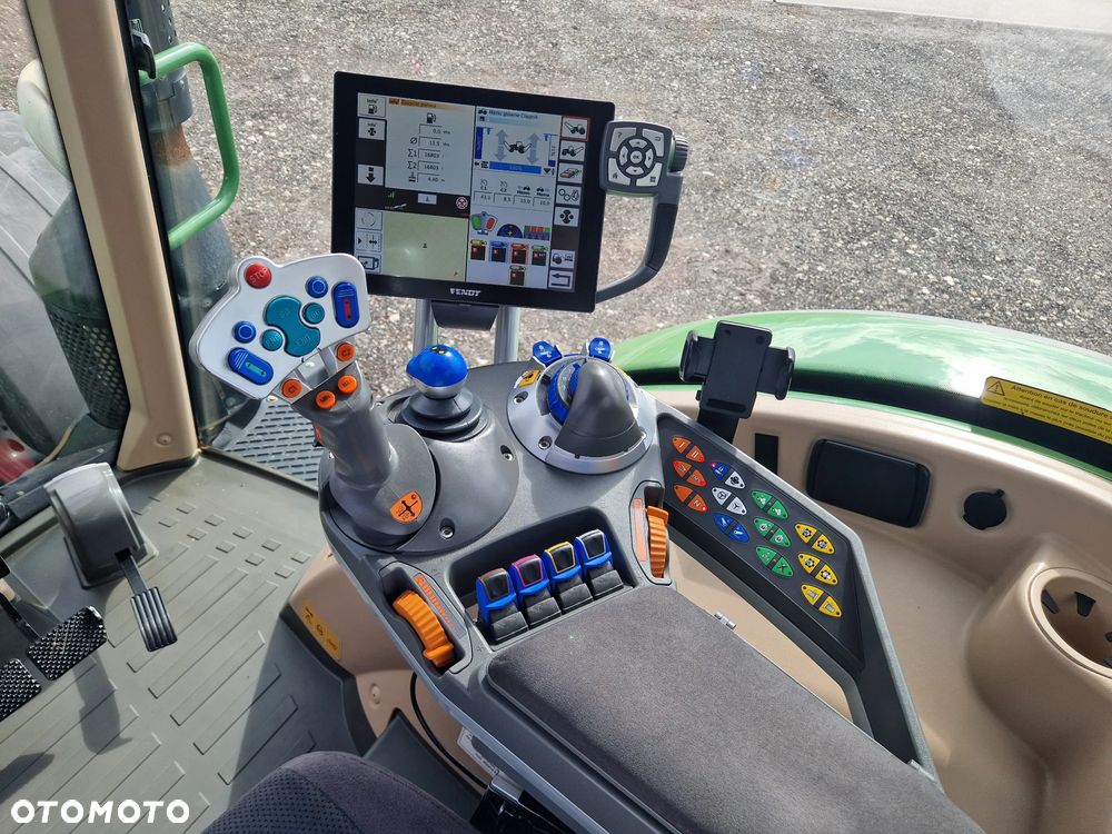 Fendt 722 VARIO SCR PROFI PLUS PNEUMATYKA GPS - 10
