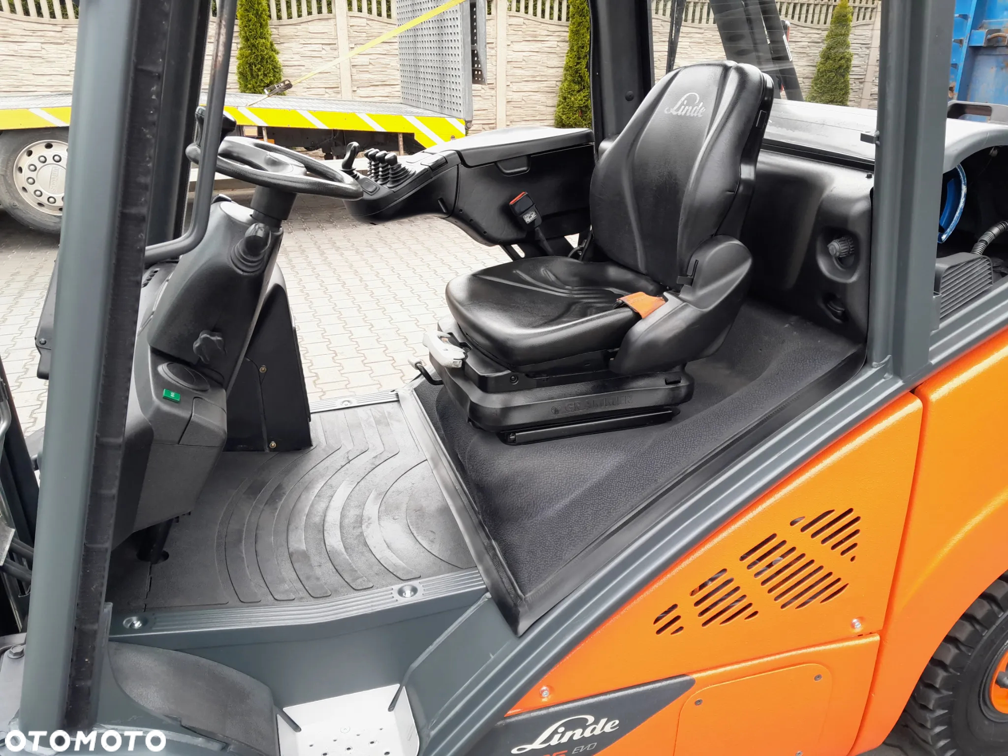 Linde H25T-02 - 6