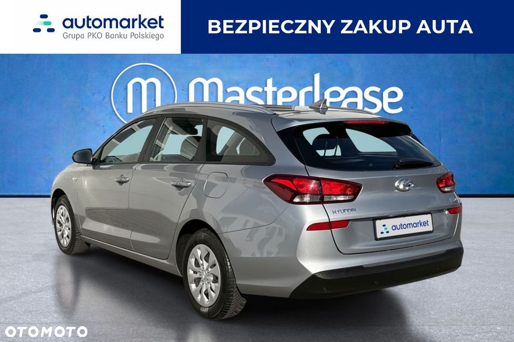 Hyundai i30 1.5 DPI Classic + - 7