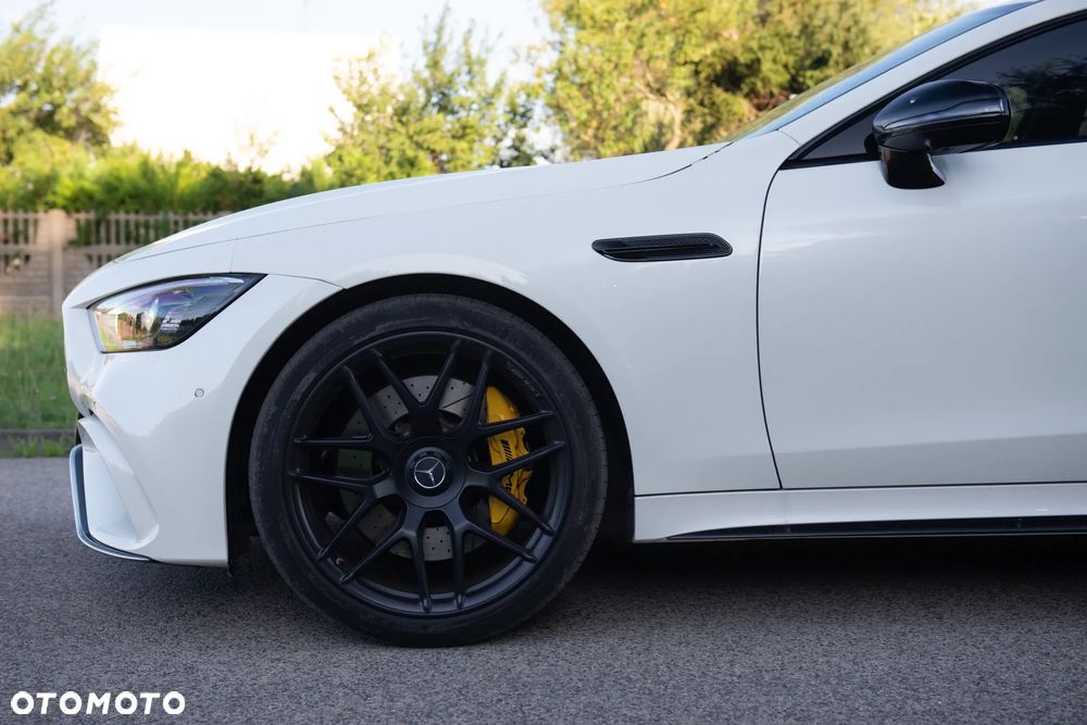 Mercedes-Benz AMG GT 63 S 4Matic+ Speedshift MCT 9G - 15