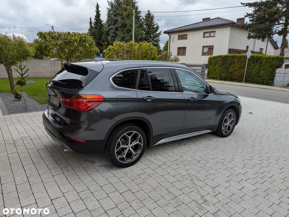 BMW X1 sDrive20d - 17