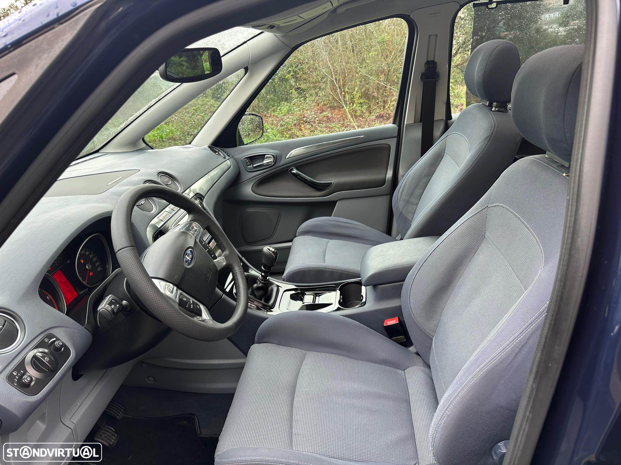 Ford S-Max 2.0 TDCi Titanium 7L - 23