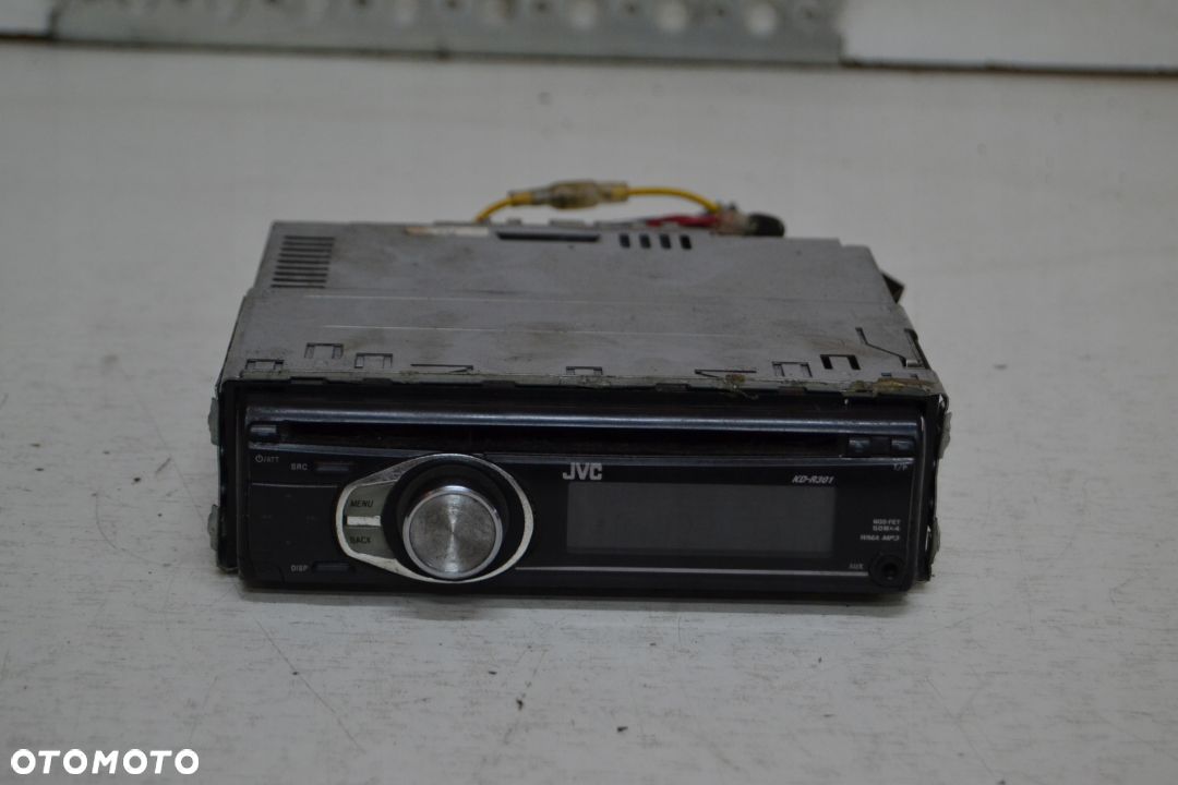 JEEP CHEROKEE KJ RADIO SAMOCHODOWE JVC - 1