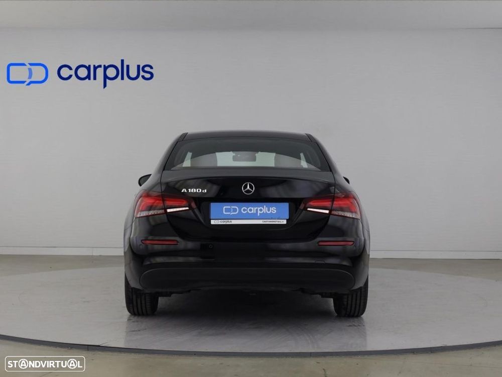 Mercedes-Benz A 180 Limousine d Style Aut. - 6