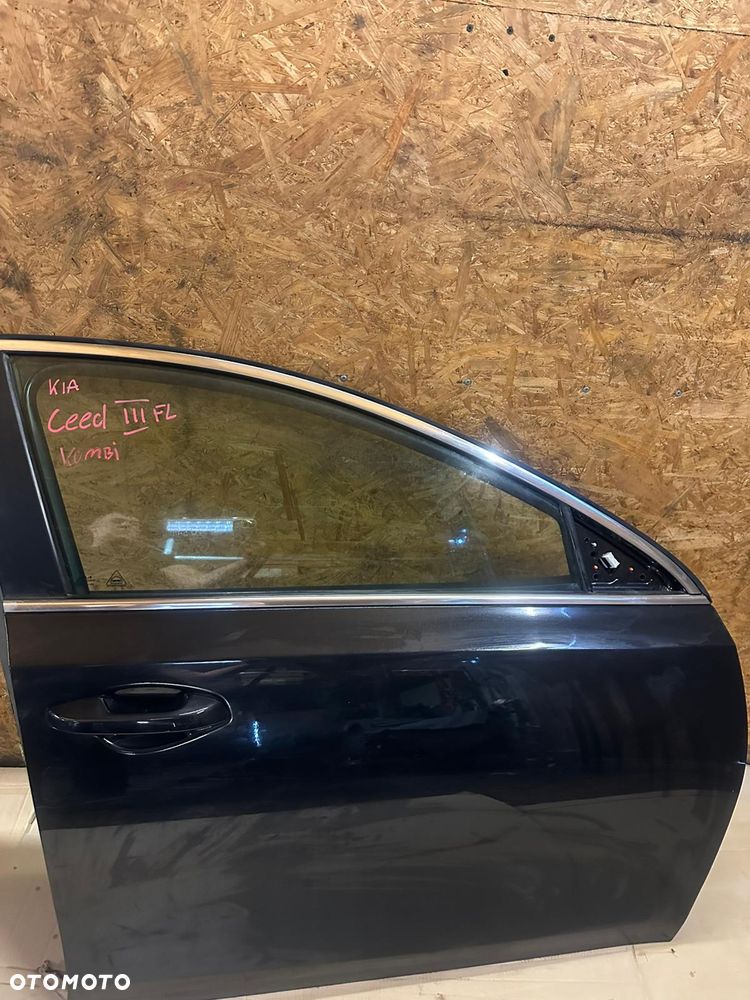 Drzwi prawe przednie Kia ceed III lift kombi - 3