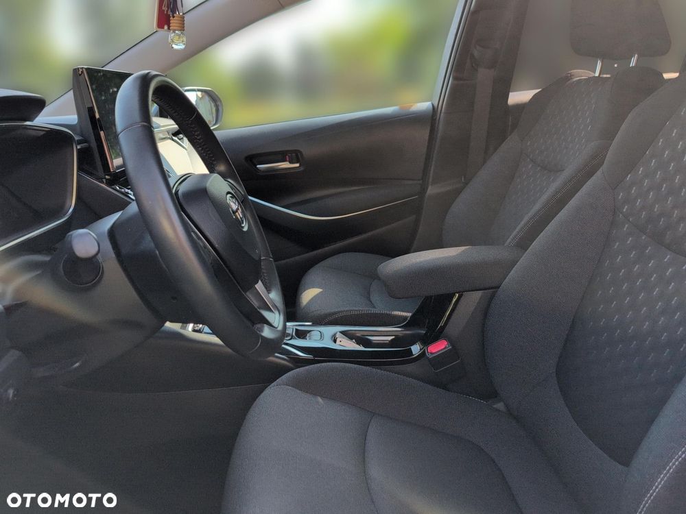 Toyota Corolla 1.8 Hybrid Comfort - 15