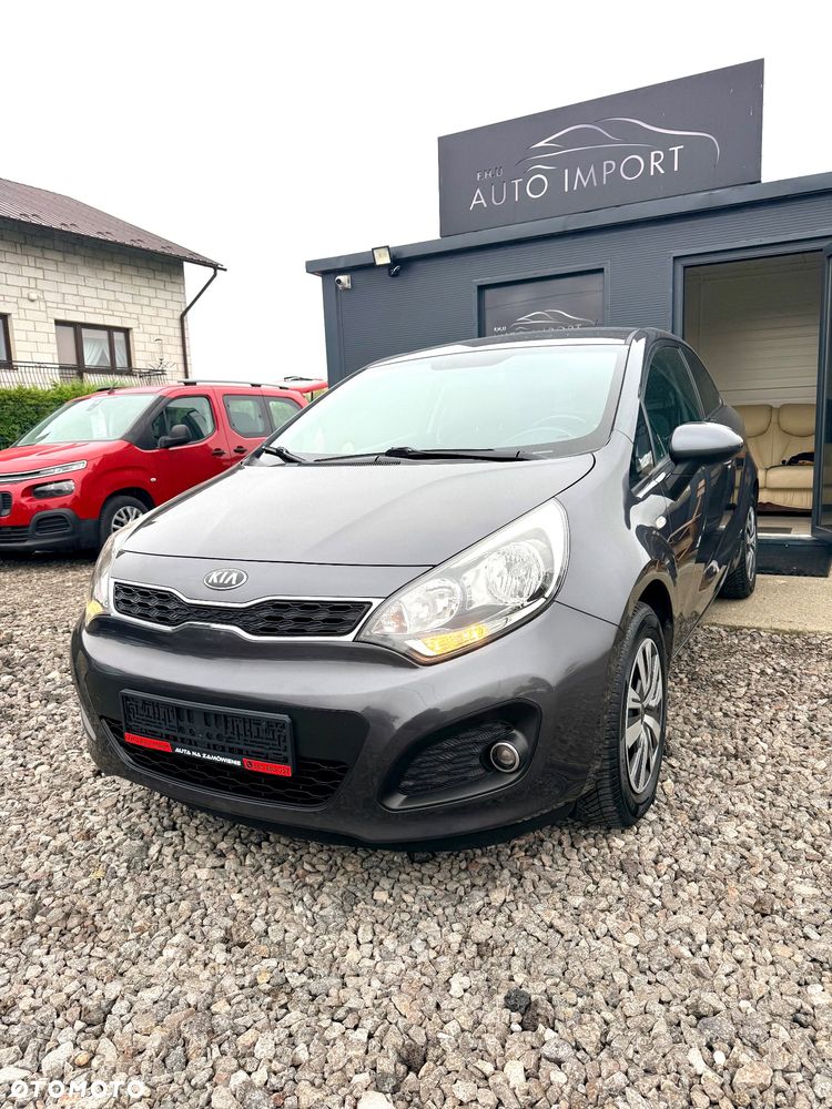 Kia Rio 1.4 Dream Team Edition - 15