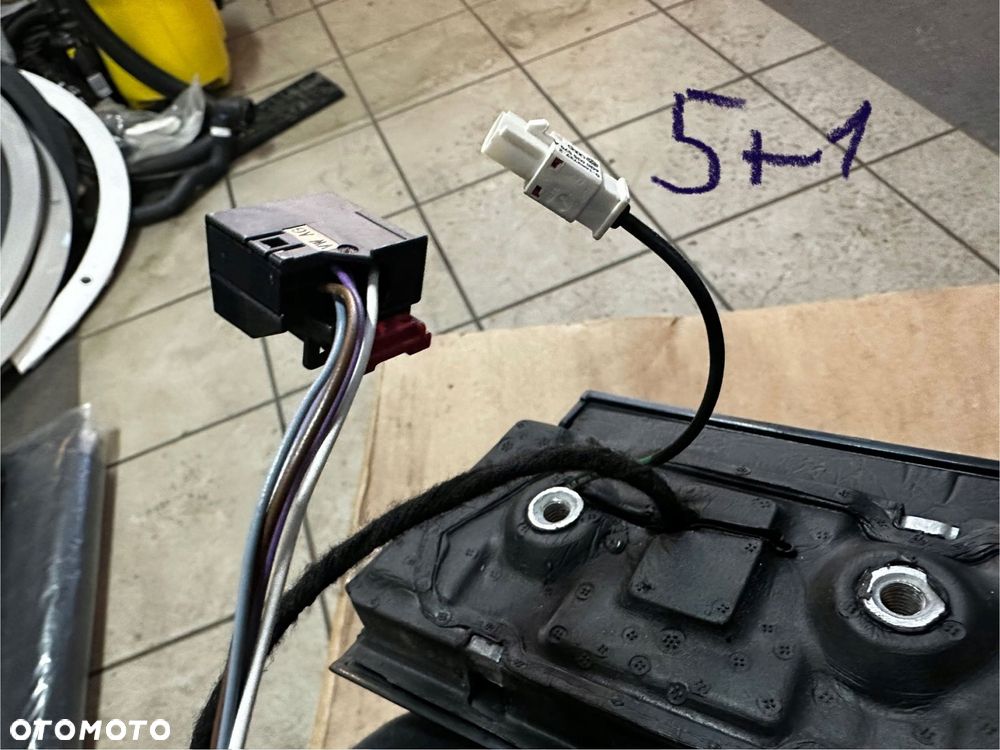 lusterko lewe vw caddy iv 4 2020- 5+1 pin - 13
