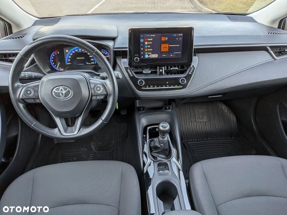 Toyota Corolla - 18