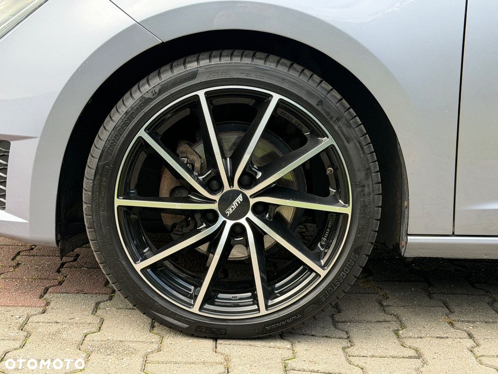 Seat Leon 2.0 TDI DPF FR - 11