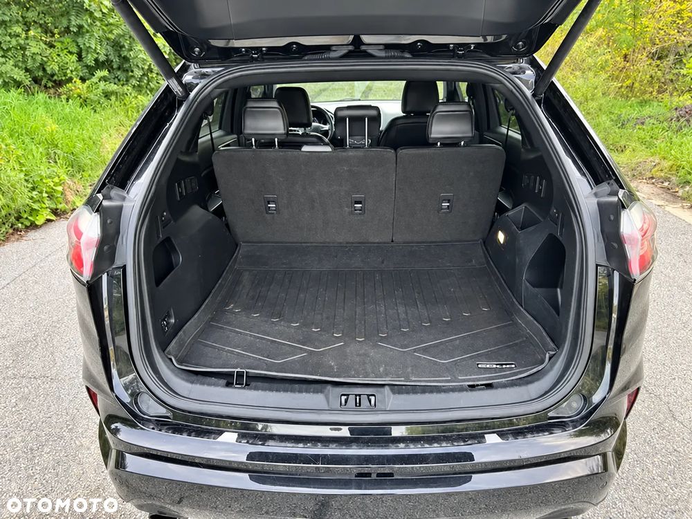 Ford Edge - 7