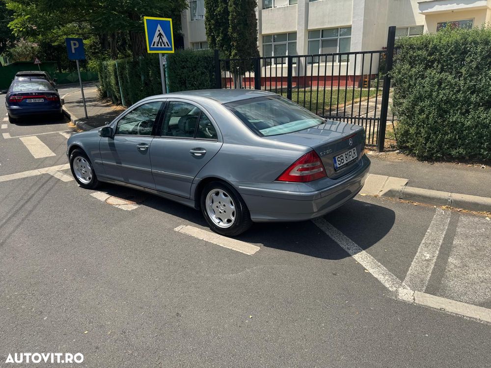 Mercedes-Benz W201 - 5