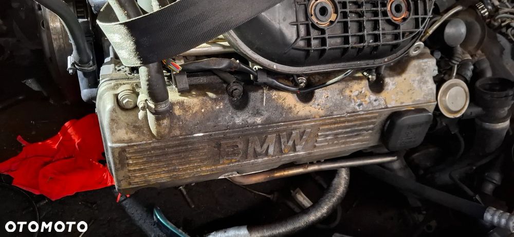 SILNIK SŁUPEK BMW E46 1.9B m43 - 4