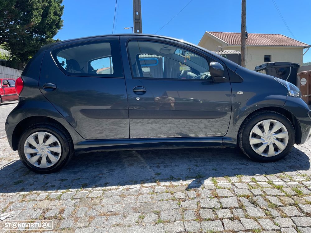 Toyota Aygo Cool - 5