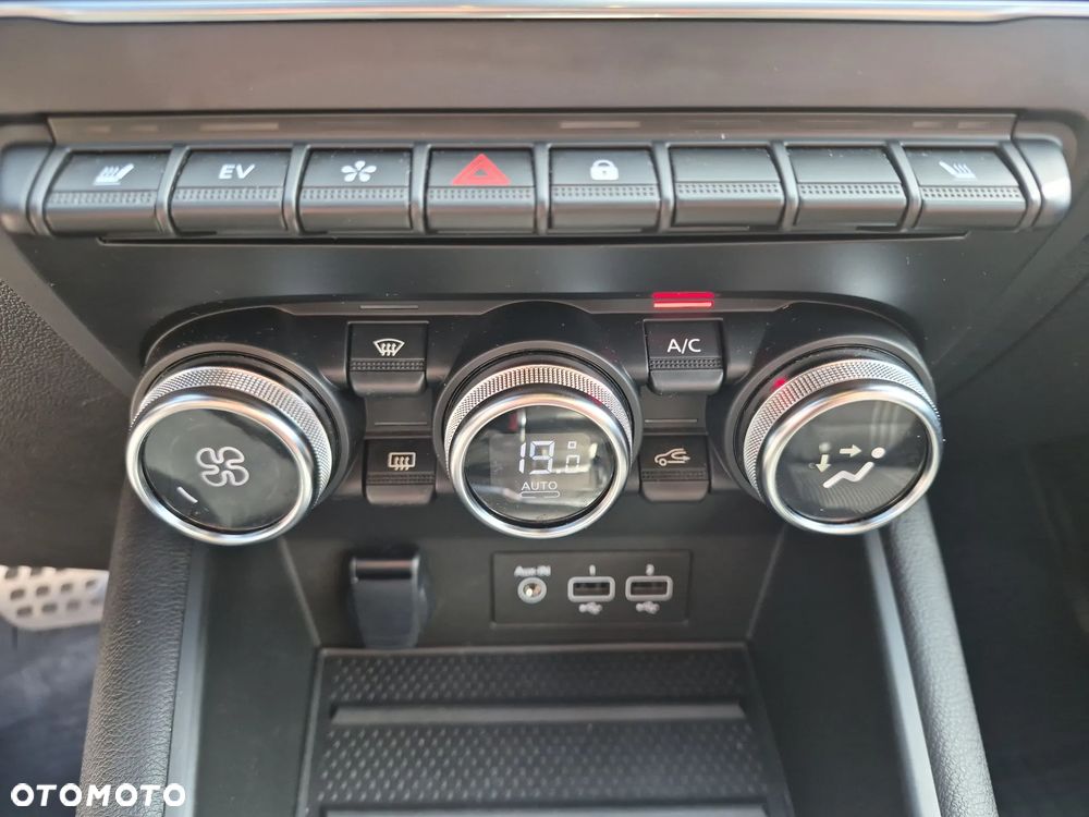 Renault Captur 1.6 E-TECH Full Hybrid 145 E-Tech Engineered - 20
