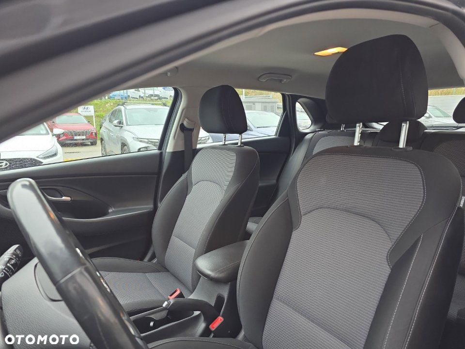 Hyundai i30 - 11