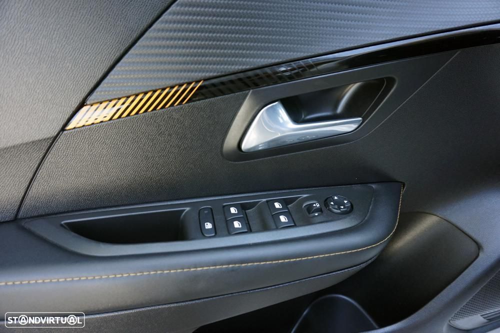 Peugeot 208 PureTech 100 EAT8 Allure - 9