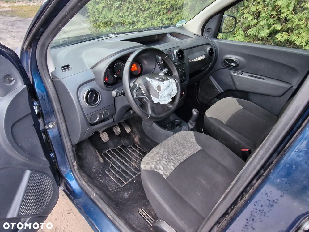 Dacia Dokker SCe 100 Essential - 6