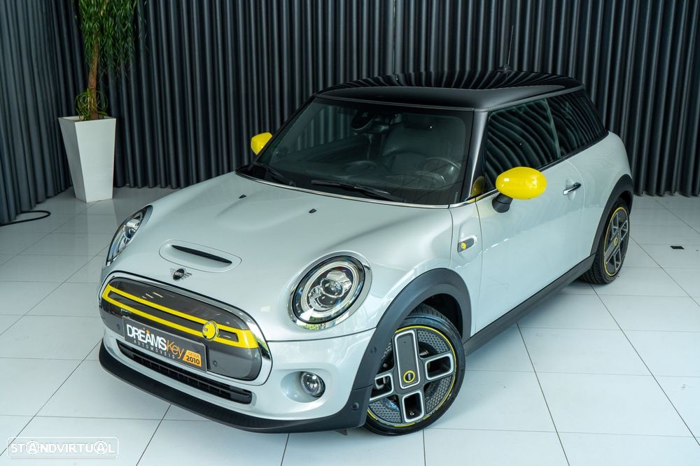 MINI 3 Portas Cooper SE Premium Essential - 31