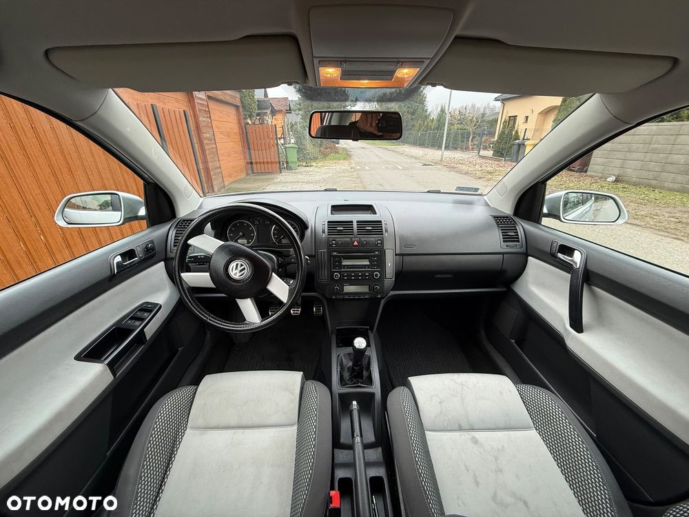 Volkswagen Polo Cross - 5