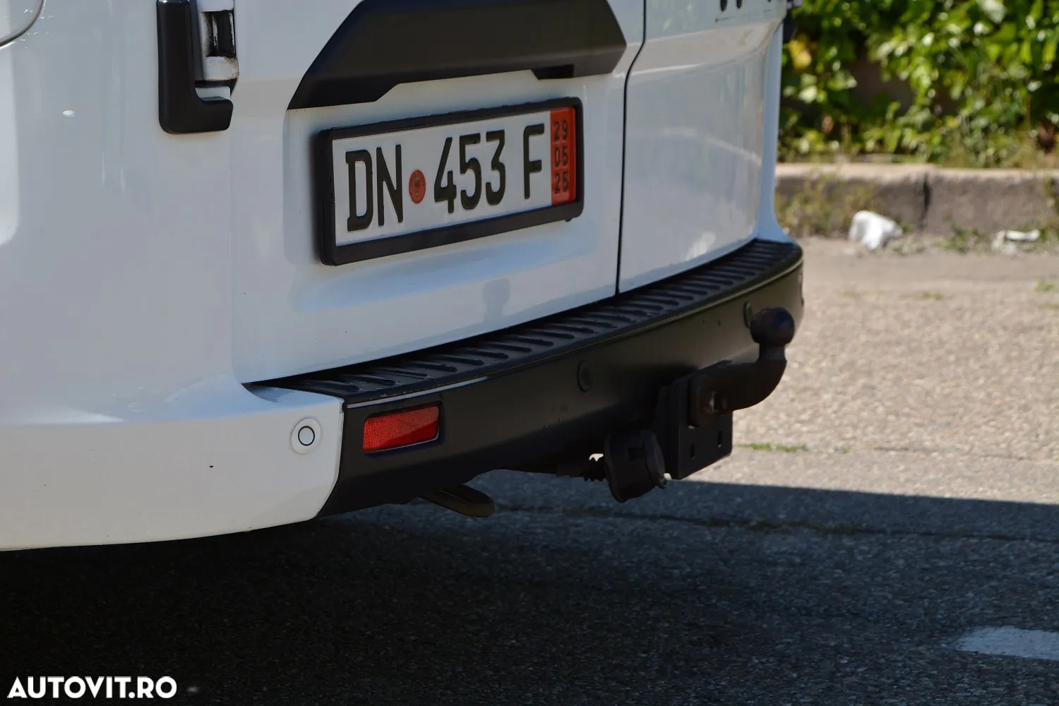 Ford Transit Custom Kombi 320 2.0 EcoBlue 130 CP L2H1 Trend - 17