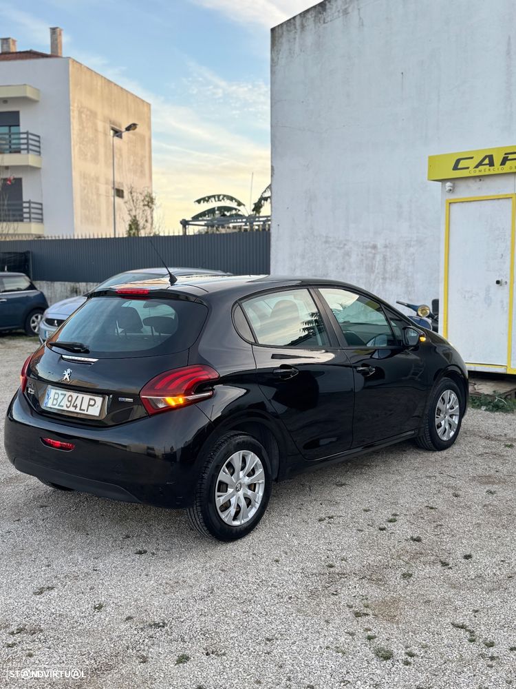 Peugeot 208 1.2 VTi Active - 18