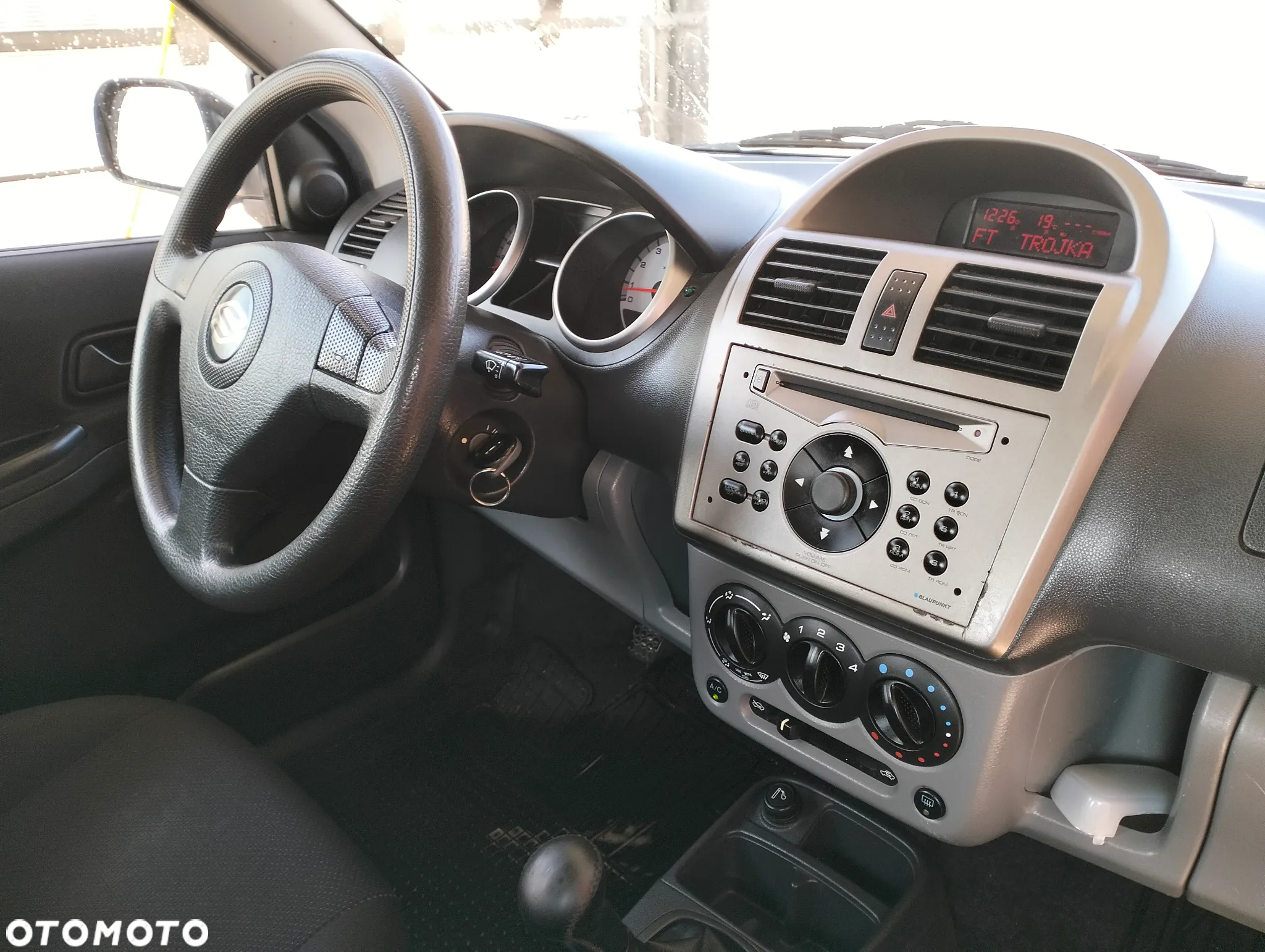 Suzuki Ignis 1.3 4x4 Snow White - 34
