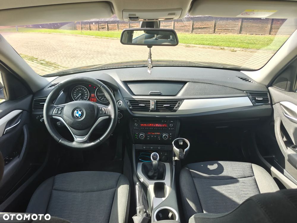 BMW X1 - 10
