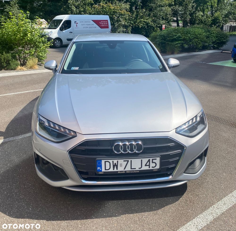 Audi A4 Limousine - 6