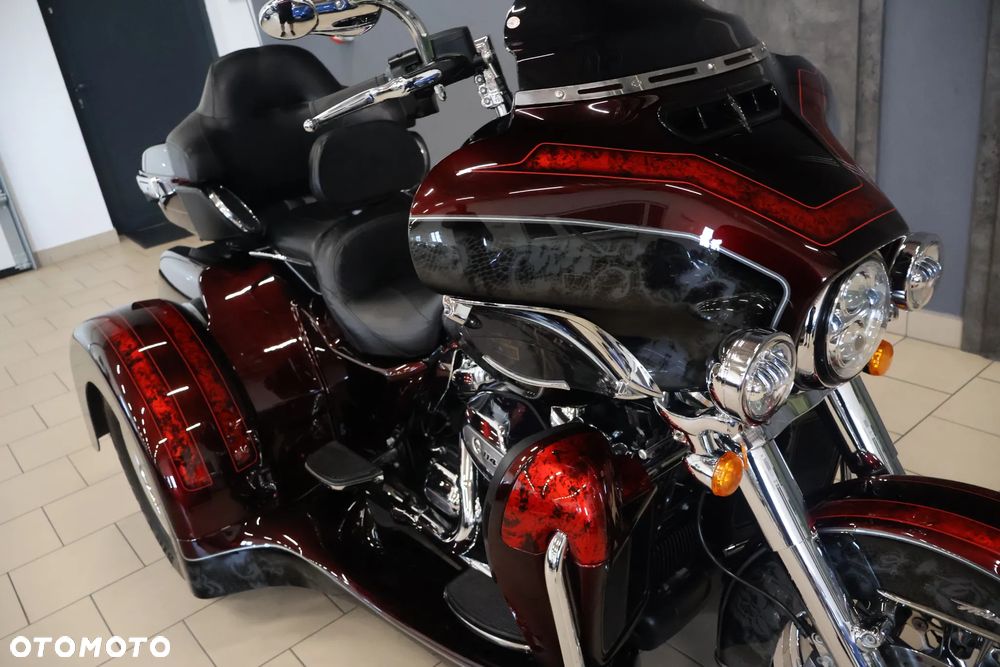 Harley-Davidson Touring Electra Glide - 21