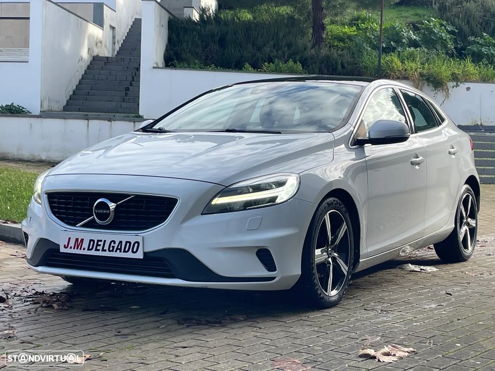 Volvo V40 2.0 D2 R-Design - 3