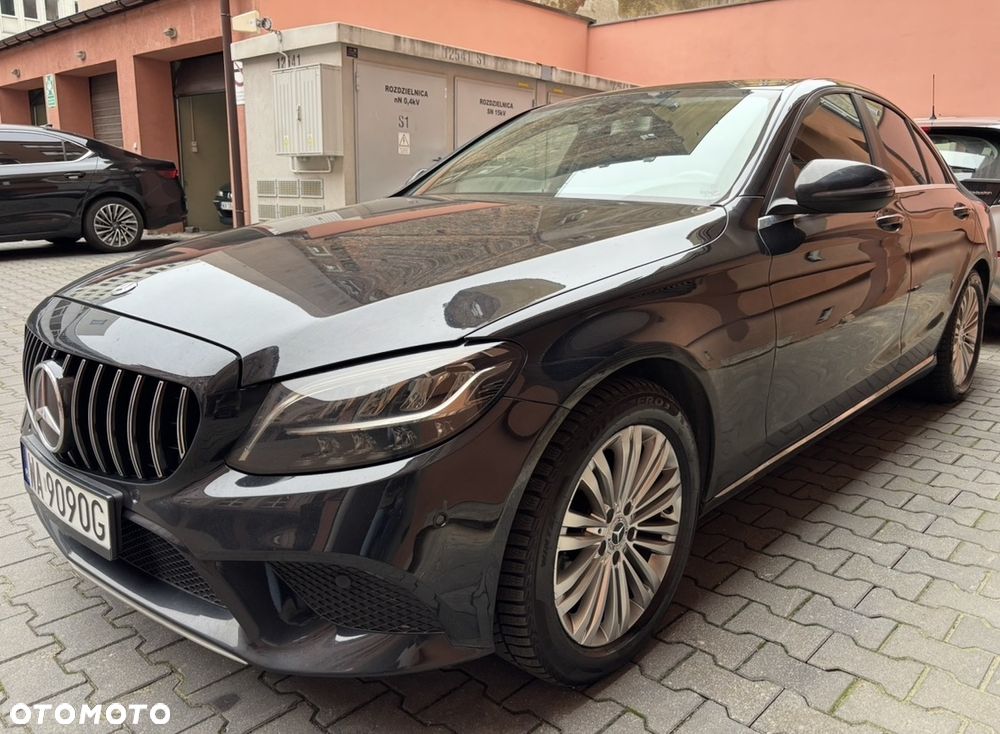 Mercedes-Benz Klasa C 160 Business Edition 9G-TRONIC - 4