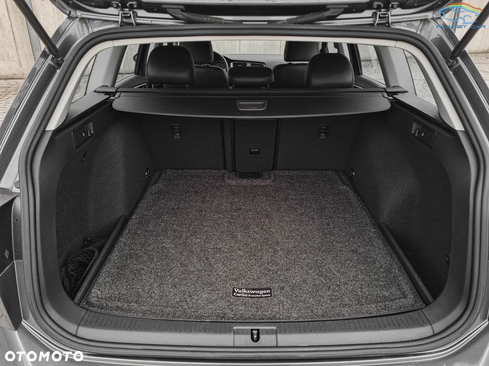 Volkswagen Golf - 15