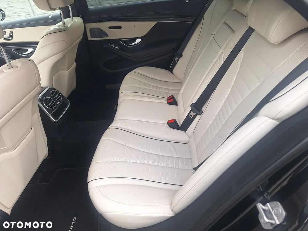 Mercedes-Benz Klasa S 400 d 4-Matic L 9G-TRONIC - 24