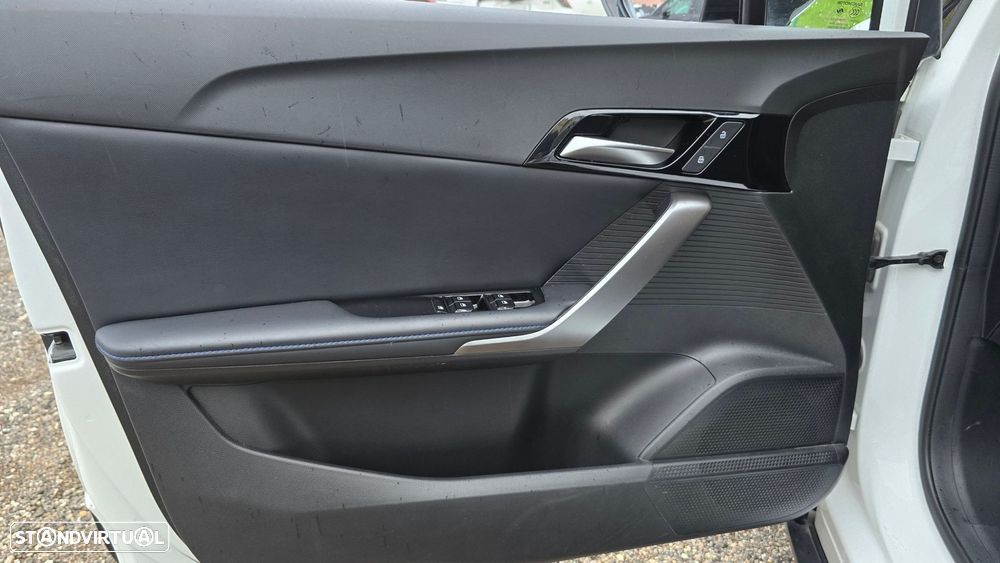 MG MG4 64 kWh Luxury - 7