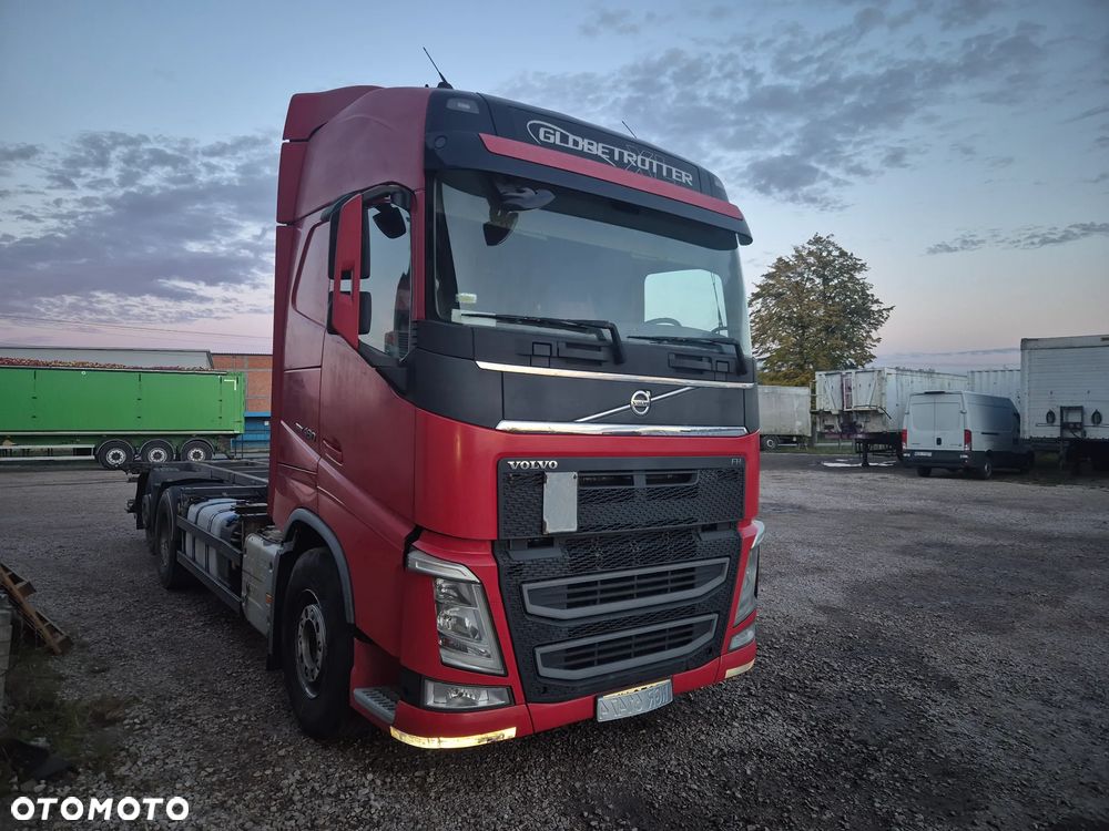 Volvo FH - 15