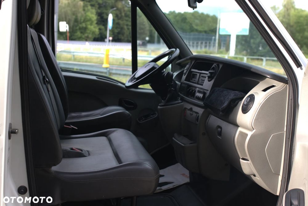 Renault Master - 32