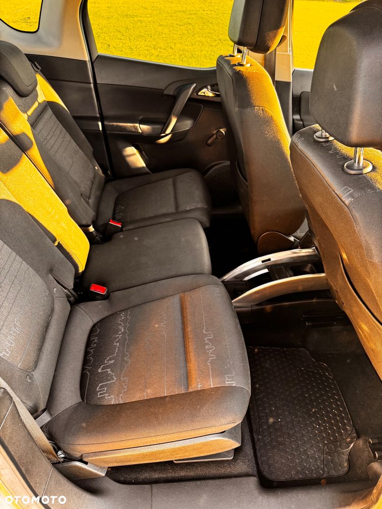 Opel Meriva - 11