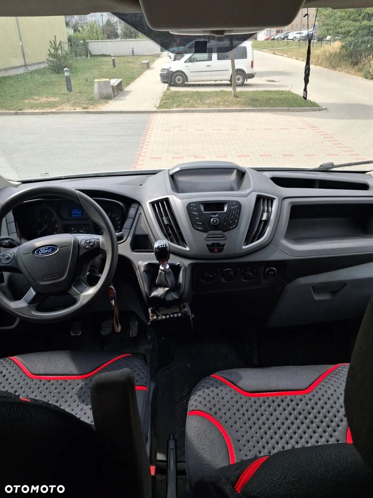 Ford Transit - 10