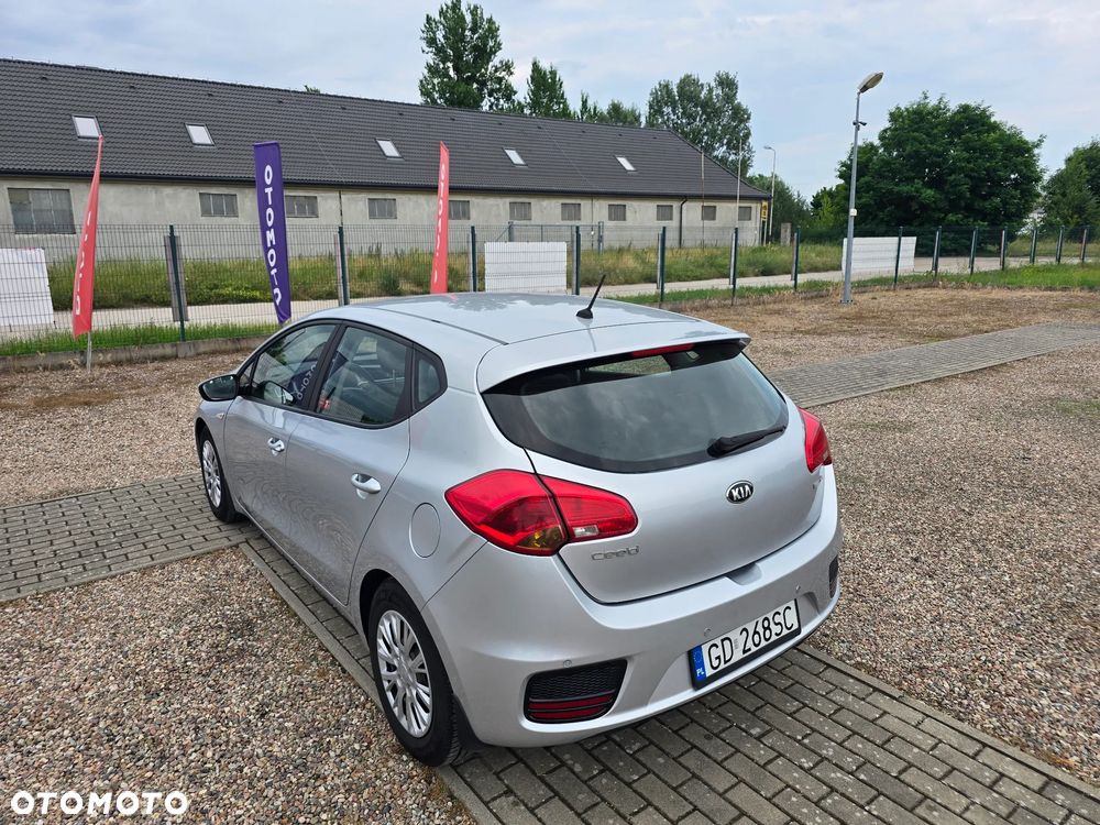 Kia Ceed 1.6 GDI M - 9