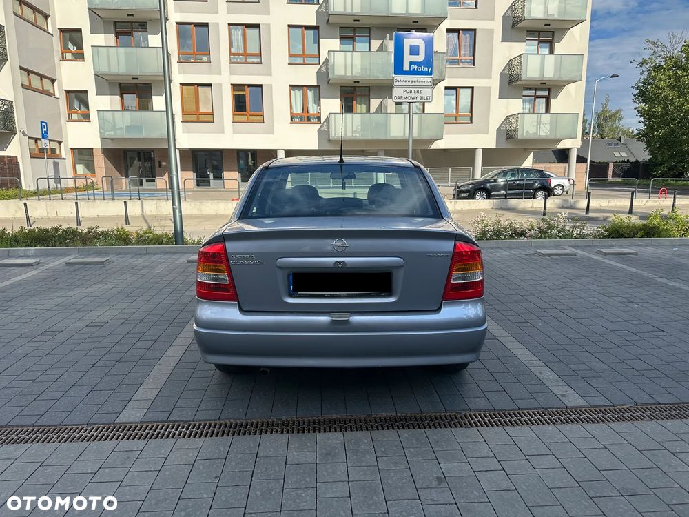 Opel Astra - 3