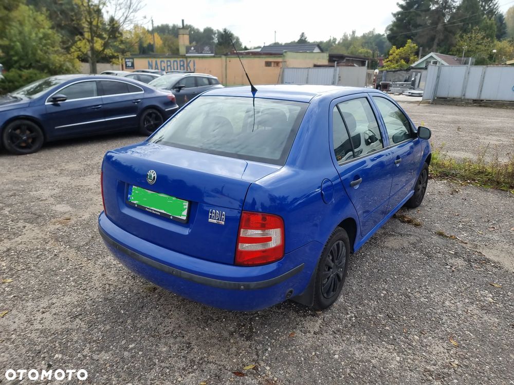 Skoda Fabia 2007 photo 4