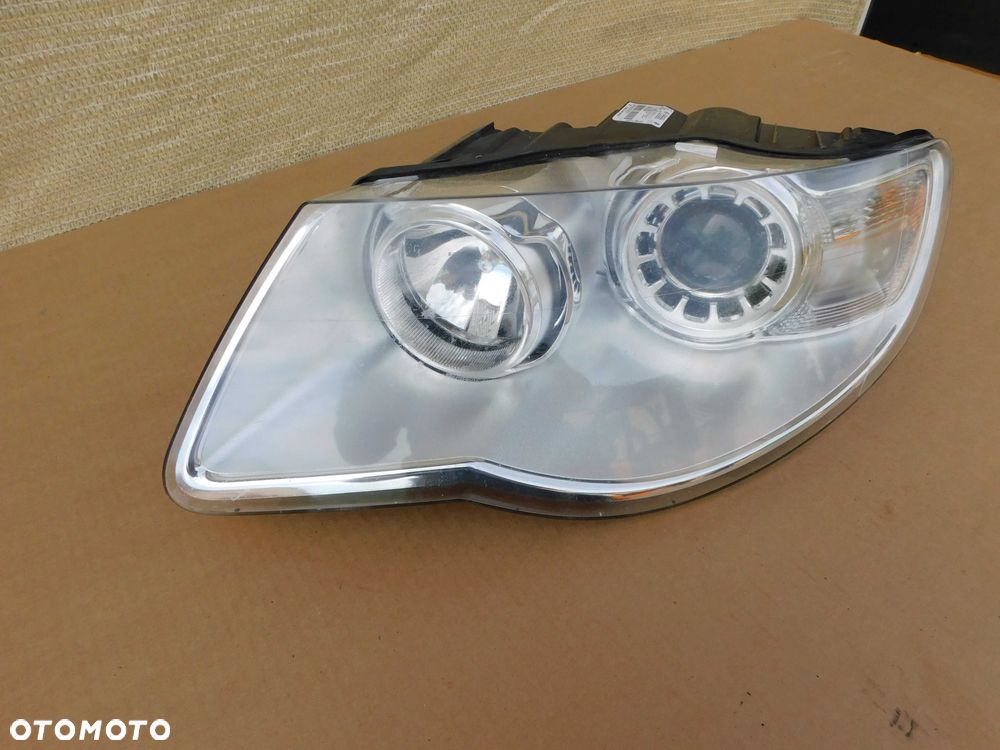 Lampa przód lewa przednia VW Touareg 7L lift 07-10 7L6941031A Hella real foto - 2
