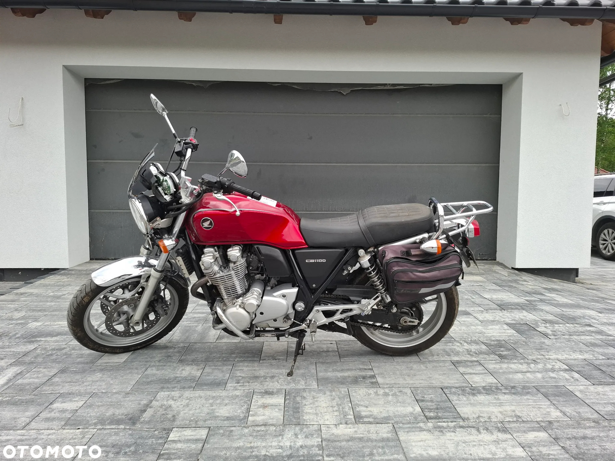 Honda CB - 2