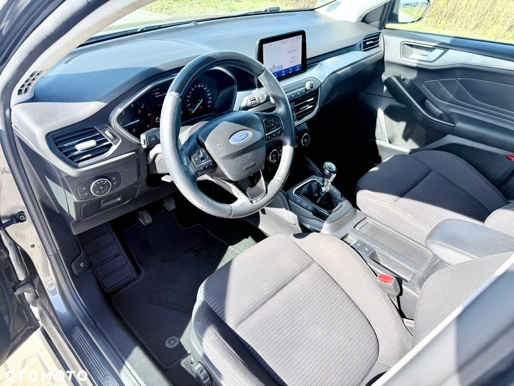 Ford Focus 1.5 EcoBlue STart-Stopp-System TITANIUM - 9